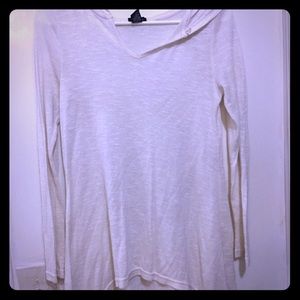 White thin sweater with hood